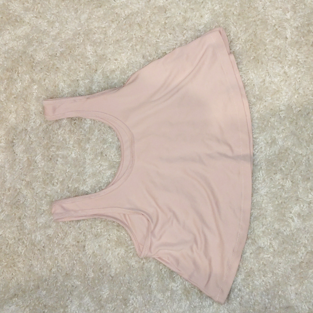 Fabletics crop top - Picture 3 of 3